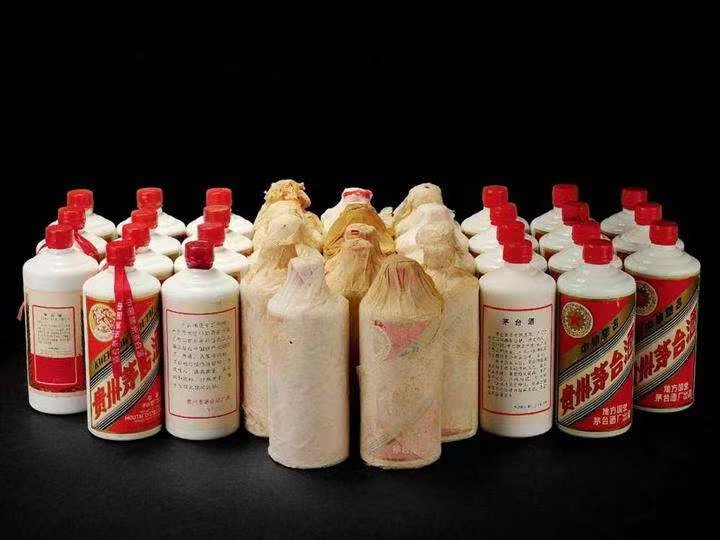 阳新日照岚山回收酒价格哪里回收(附近上门回收茅台酒）?